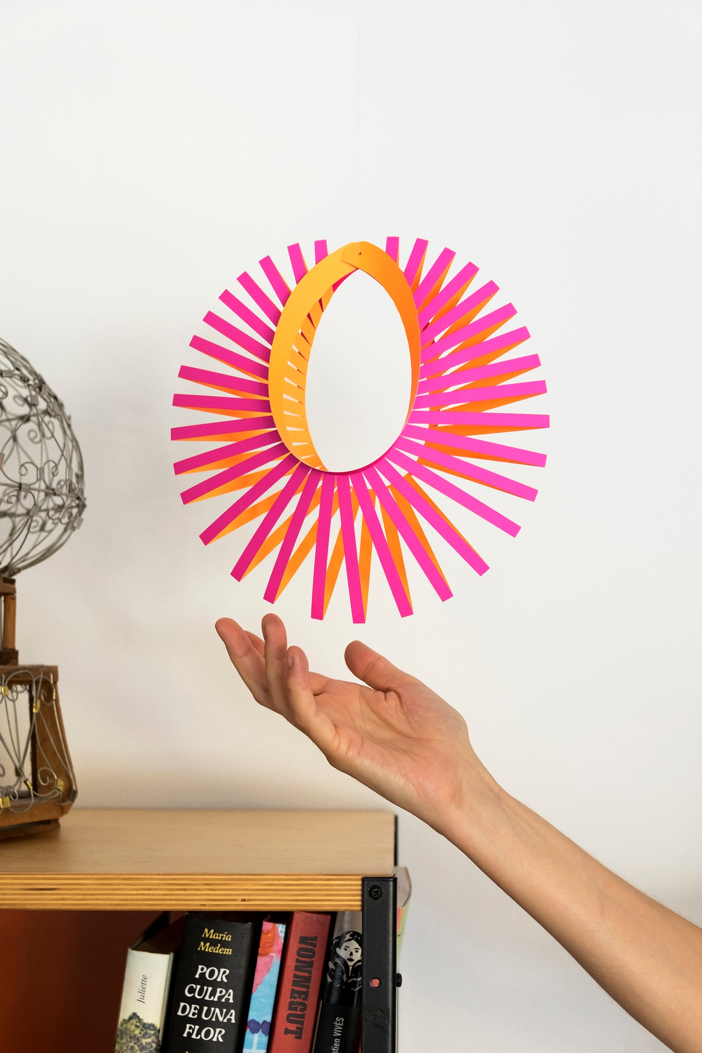 Cadentia mobile - Pop-up Paper Mobile