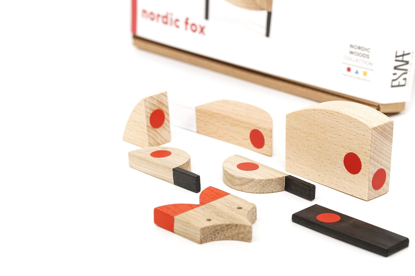 Nordic fox - Wooden Magnetic Toy
