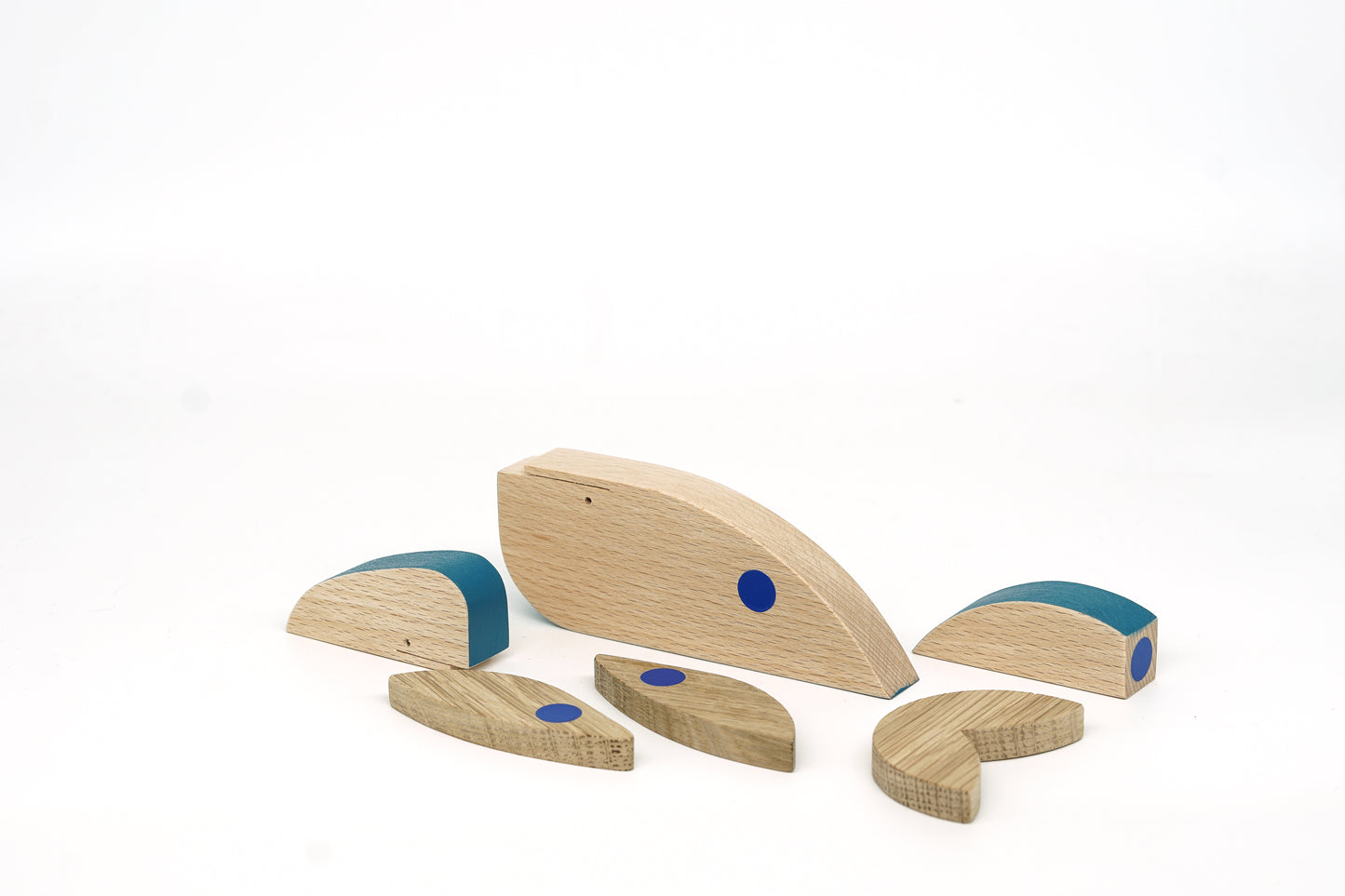 Whale - Wooden Magnetic Toy