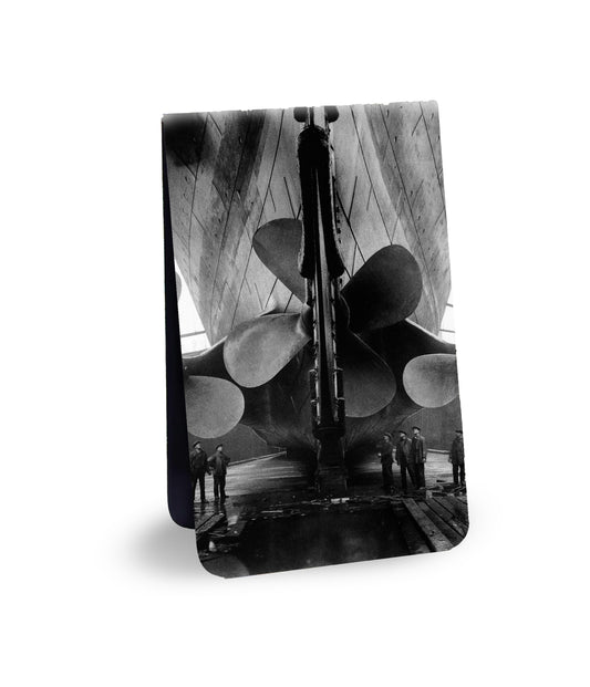 Titanic's propellers - Titanic collection - Magnetic Bookmark
