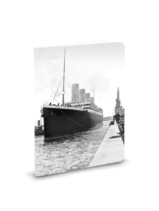 Titanic Leaving Southampton - Titanic collection - Journal